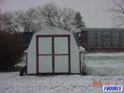 108 W Walnut, Butler, IN 46721 photo 1