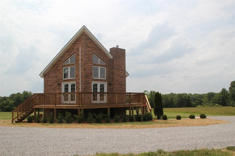 388 Cutshall, Austin, IN 47102 photo 1
