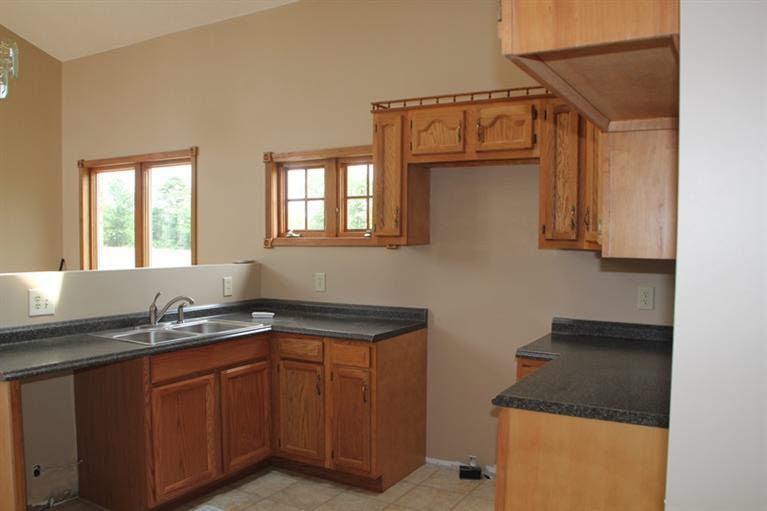 388 Cutshall, Austin, IN 47102 photo 4