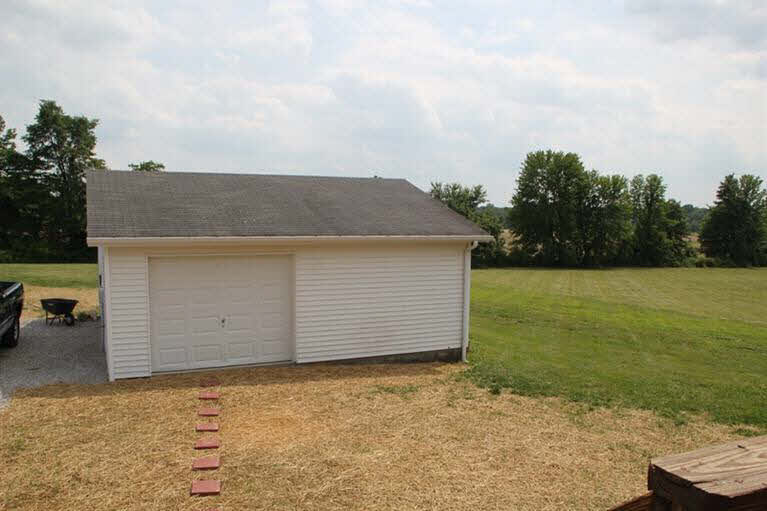 388 Cutshall, Austin, IN 47102 photo 13