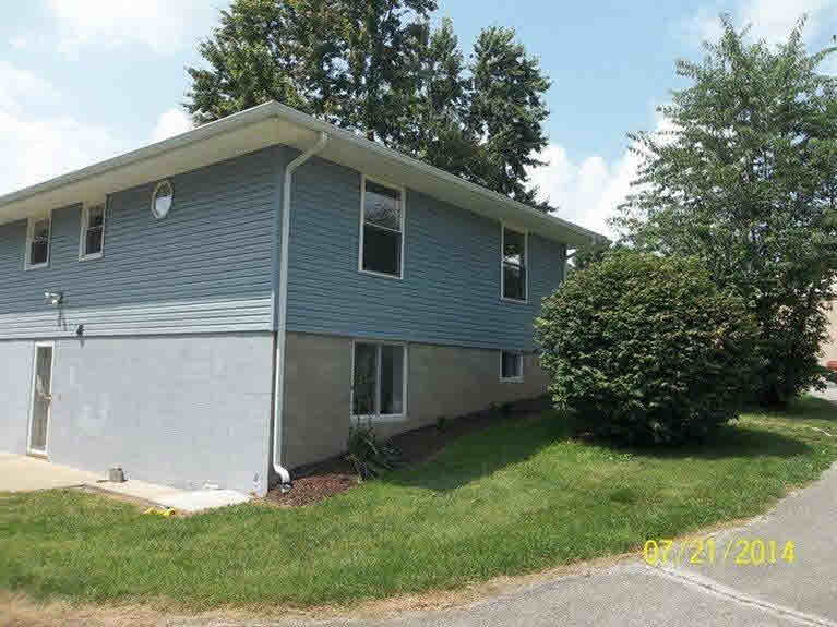 607 Mitchell, Salem, IN 47167 photo 8