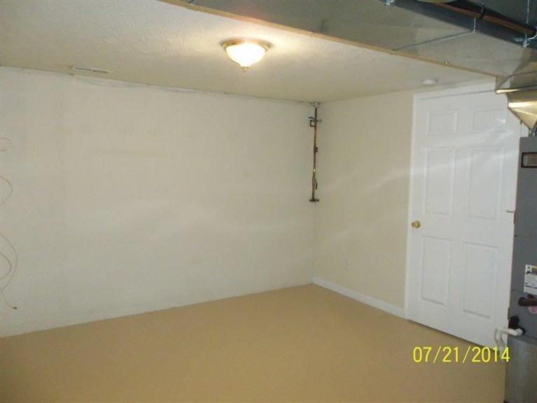 607 Mitchell, Salem, IN 47167 photo 27