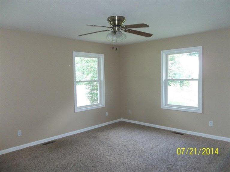 607 Mitchell, Salem, IN 47167 photo 21