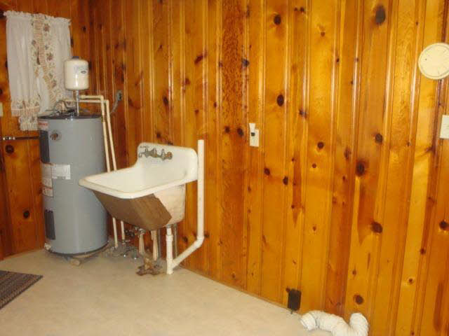 1202 Hackberry, Salem, IN 47167 photo 12