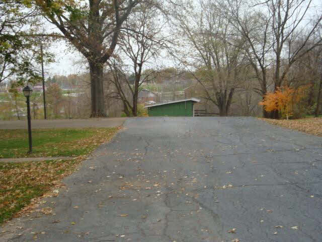 1202 Hackberry, Salem, IN 47167 photo 34