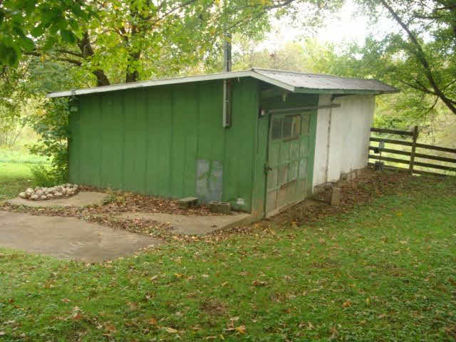 1202 Hackberry, Salem, IN 47167 photo 5