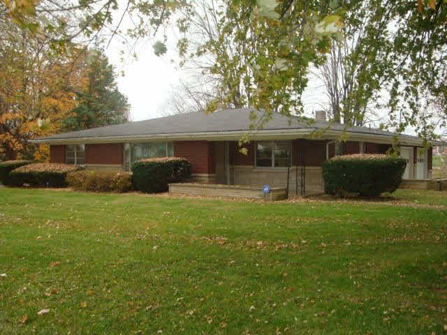 1202 Hackberry, Salem, IN 47167 photo 2