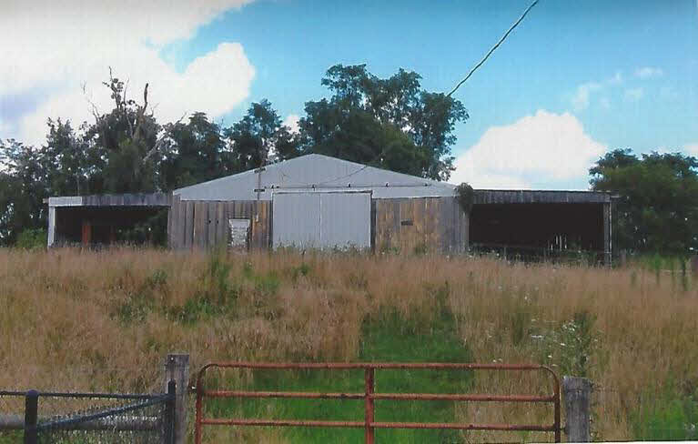 997 Gresham, Mitchell, IN 47446 photo 2