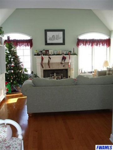 15231 Feighner Rd, Roanoke, IN 46783 photo 2