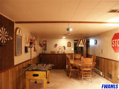 4841 Blum Dr, Fort Wayne, IN 46835 photo 5