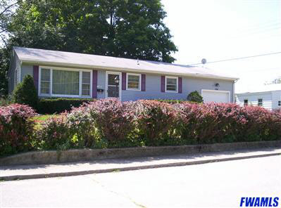 176 E Seventh St, Roanoke, IN 46783 photo 1