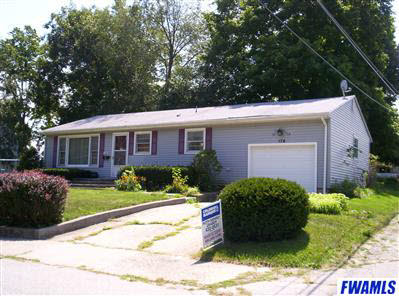 176 E Seventh St, Roanoke, IN 46783 photo 2