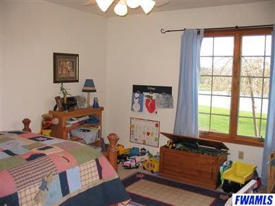 10622 Yoder Rd, Roanoke, IN 46783 photo 7