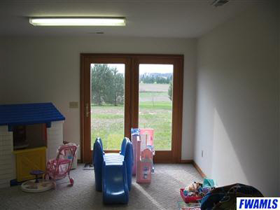 10622 Yoder Rd, Roanoke, IN 46783 photo 11