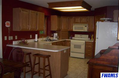 2005 Hunters Ridge Dr, Huntington, IN 46750 photo 5