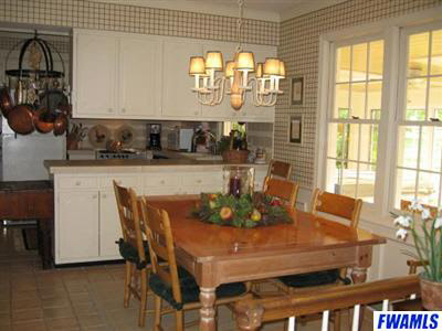 1402 Colony Ct, Fort Wayne, IN 46825 photo 3