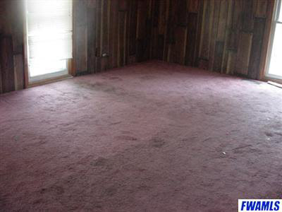 116 W Cherry St, Butler, IN 46721 photo 5