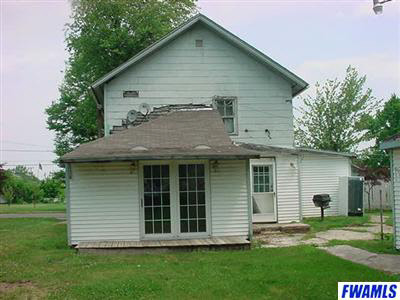 116 W Cherry St, Butler, IN 46721 photo 8