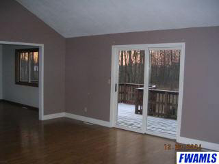 3577 E Baseline Rd, Albion, IN 46701 photo 2