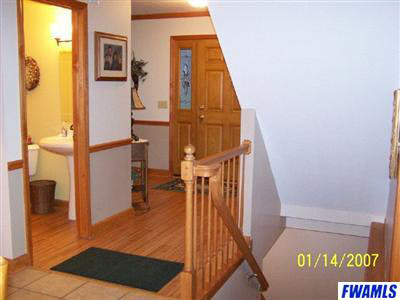 1404 S Lee St, Garrett, IN 46738 photo 3