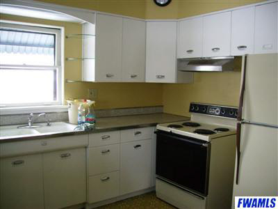 5831 E North St, Ossian, IN 46777 photo 3