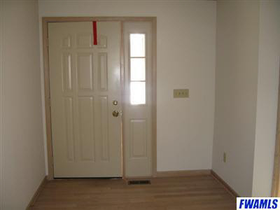6617 Trickingham Ct, Fort Wayne, IN 46815 photo 3