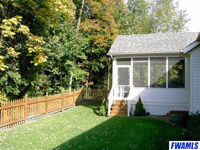 1929 Chancel Way, Fort Wayne, IN 46845 photo 2