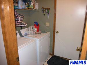 8231 Yoder Rd, Yoder, IN 46798 photo 11