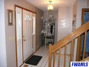 8231 Yoder Rd, Yoder, IN 46798 photo 3