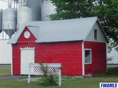 16311 Douglas St, Yoder, IN 46798 photo 2
