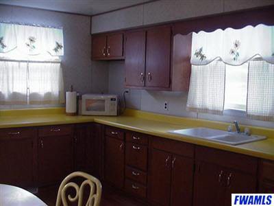 16311 Douglas St, Yoder, IN 46798 photo 8