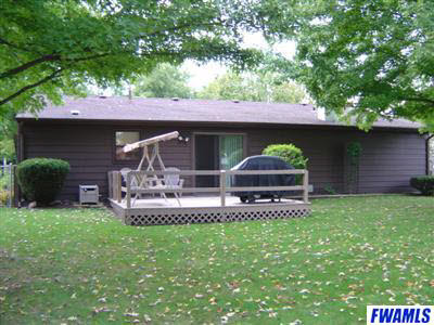 1302 Dennison Ln, Auburn, IN 46706 photo 2