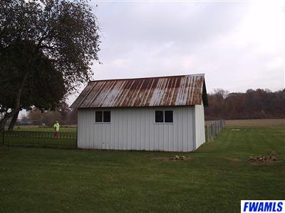 5730 E Paulding Rd, Fort Wayne, IN 46816 photo 3