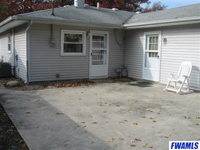 7625 Worth Dr, Fort Wayne, IN 46819 photo 3