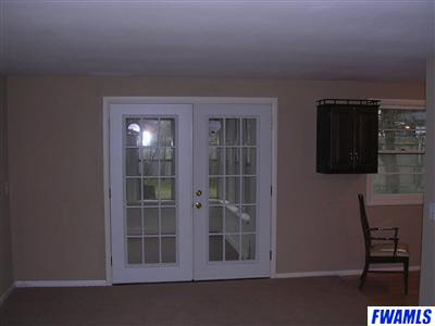 3926 Marigold Dr, Fort Wayne, IN 46815 photo 2
