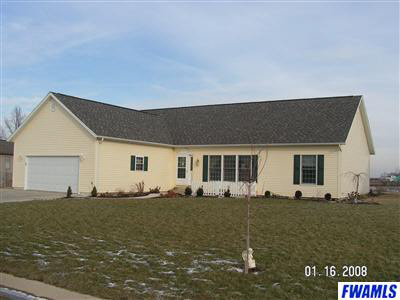 421 Meridian Ave, Monroe, IN 46772 photo 1