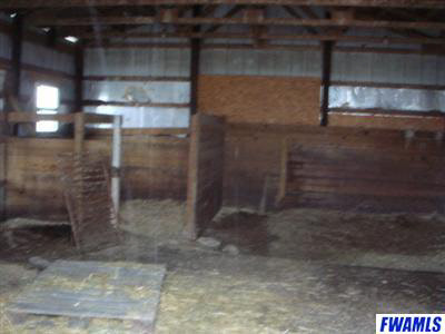 1935 E 1000 S, Keystone, IN 46759 photo 4