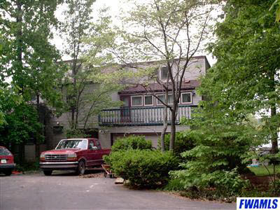 280 E Shore Dr, Geneva, IN 46740 photo 1