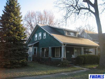 305 E Silver, Bluffton, IN 46714 photo 1