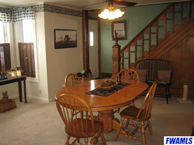 305 E Silver, Bluffton, IN 46714 photo 2