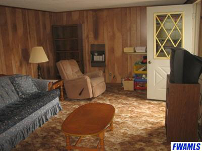 5629 E 100 S, Bluffton, IN 46714 photo 2