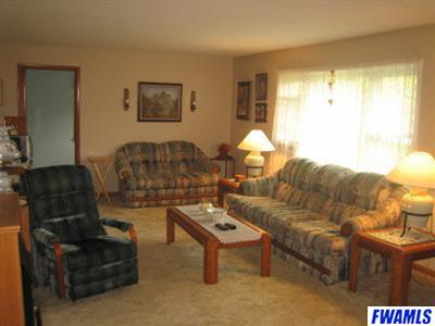 5629 E 100 S, Bluffton, IN 46714 photo 3