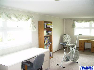 429 S 500 E, Bluffton, IN 46714 photo 13