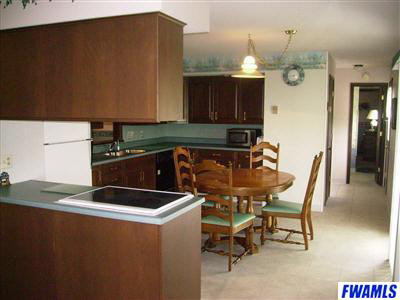 429 S 500 E, Bluffton, IN 46714 photo 2