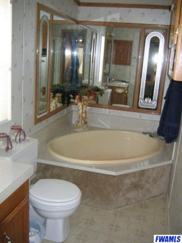 19625 Flatrock Rd, Monroeville, IN 46773 photo 7