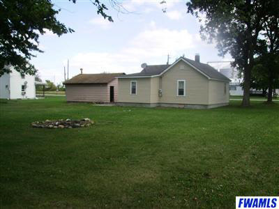 16234 Douglas St, Yoder, IN 46798 photo 4