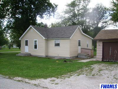 16234 Douglas St, Yoder, IN 46798 photo 1
