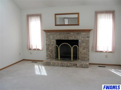 1109 Brittany Pl, Fort Wayne, IN 46825 photo 2