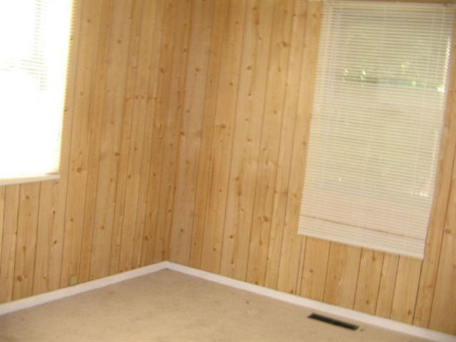 203 E Park St, Colfax, IN 46035 photo 4
