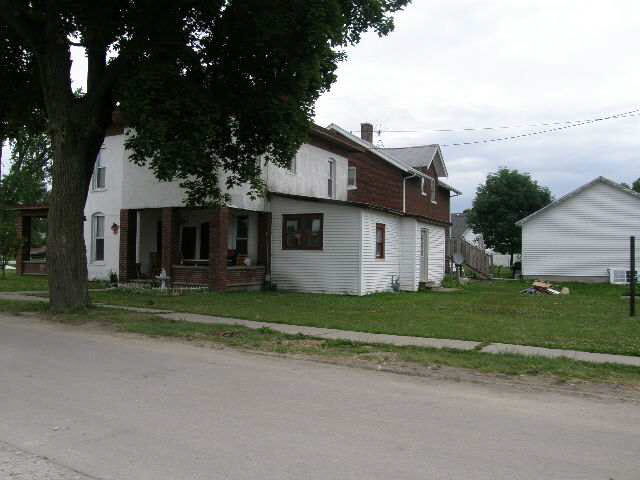 101 E Main, Brook, IN 47922 photo 2
